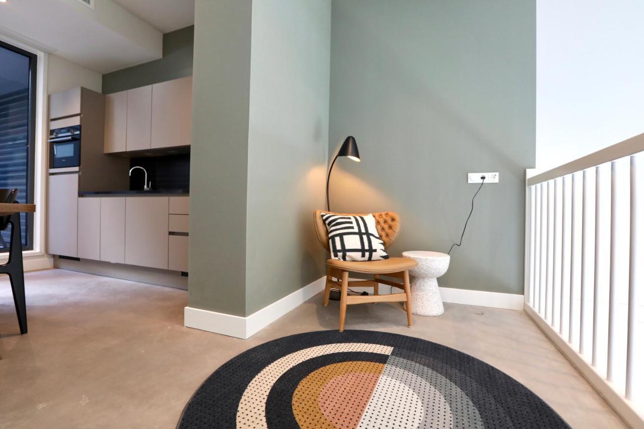 1-Bedroom Loft with Patio,1187361217:JPEG